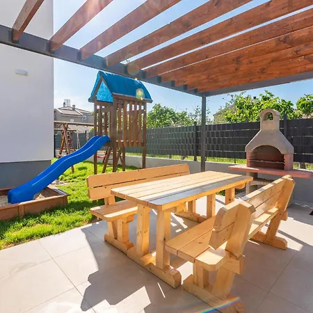 Lejlighed In With Wifi Zadar